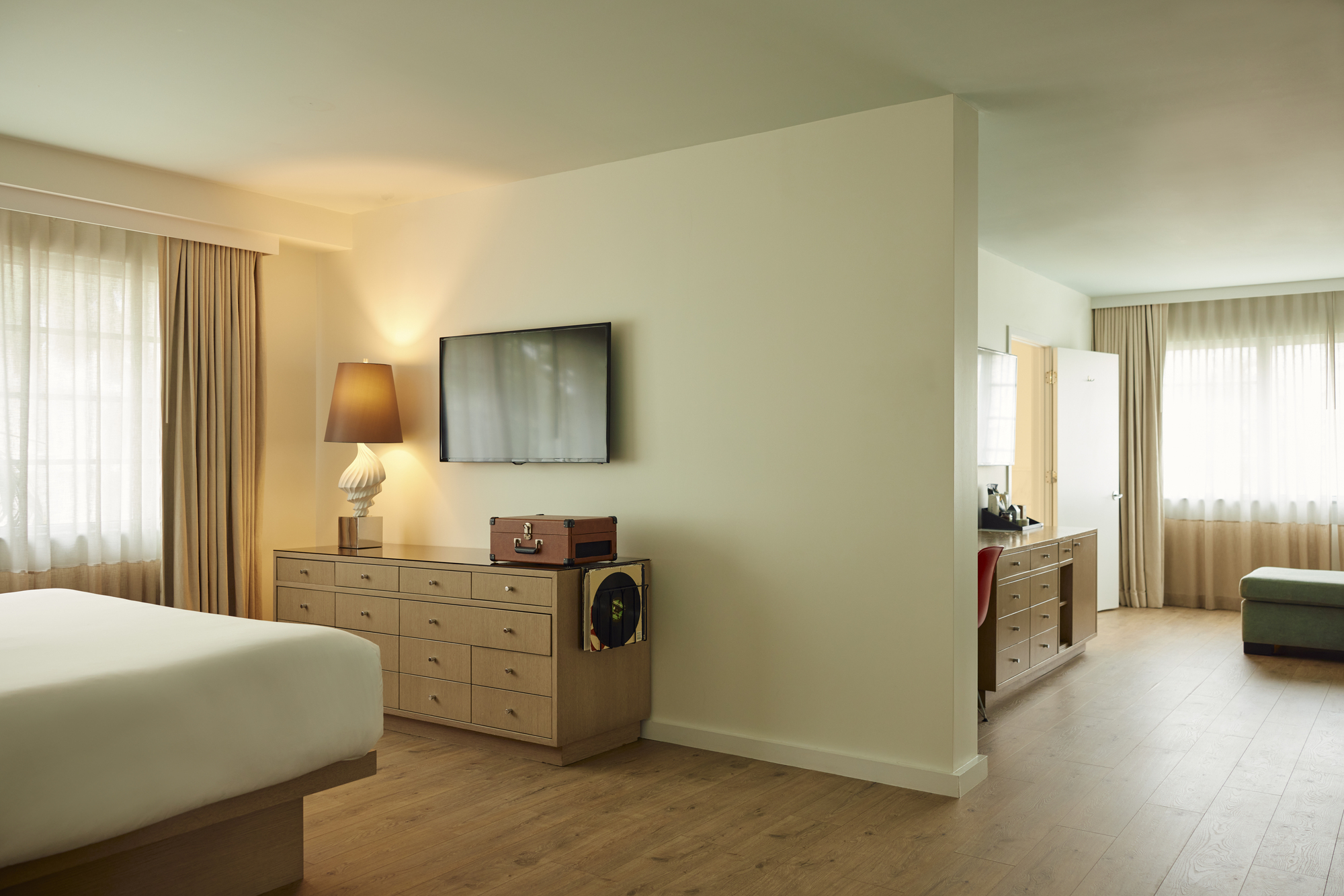 Sunrise Suite